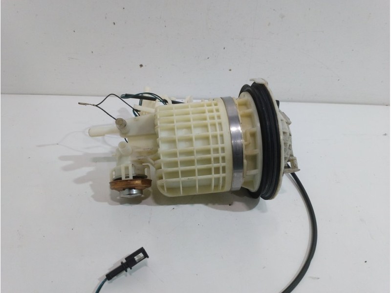 Recambio de bomba combustible para bmw mini (r50,r53) one referencia OEM IAM 7177975  