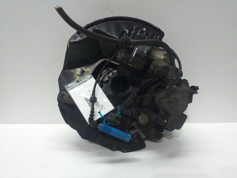 Recambio de mangueta delantera derecha para bmw serie 3 berlina (e46) 320d referencia OEM IAM   