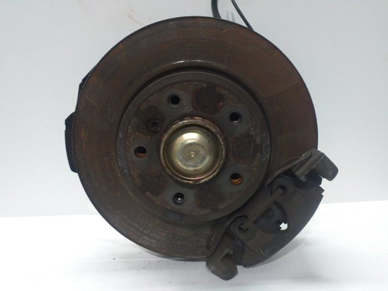 Recambio de mangueta delantera izquierda para bmw serie 3 berlina (e46) 320d referencia OEM IAM  1557196 