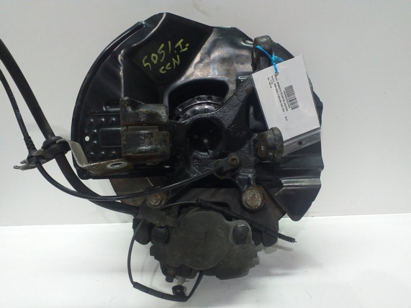 Recambio de mangueta delantera izquierda para bmw serie 3 berlina (e46) 320d referencia OEM IAM  1557196 