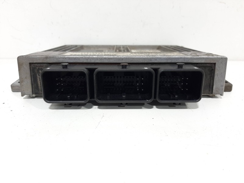 Recambio de centralita motor uce para citroën xsara picasso 1.8 16v referencia OEM IAM 9640514780  