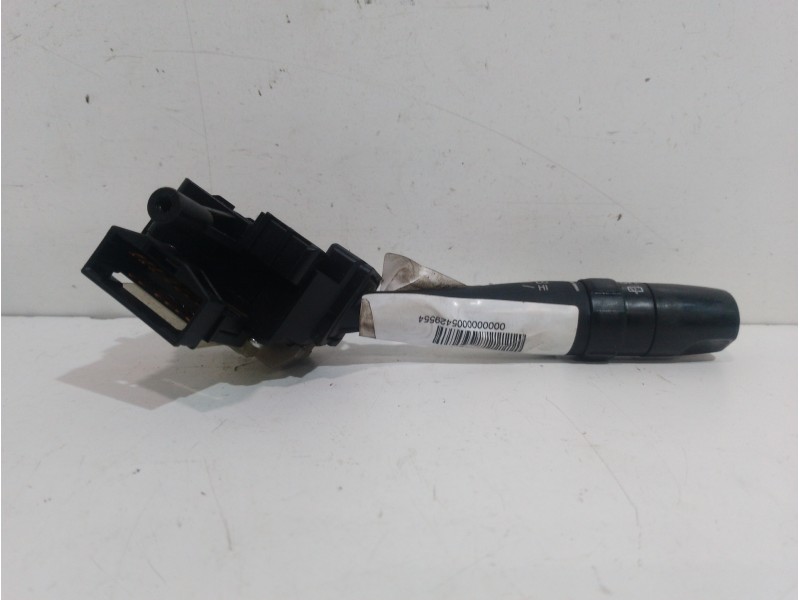 Recambio de mando limpia para kia carens (un) concept referencia OEM IAM 202004725  