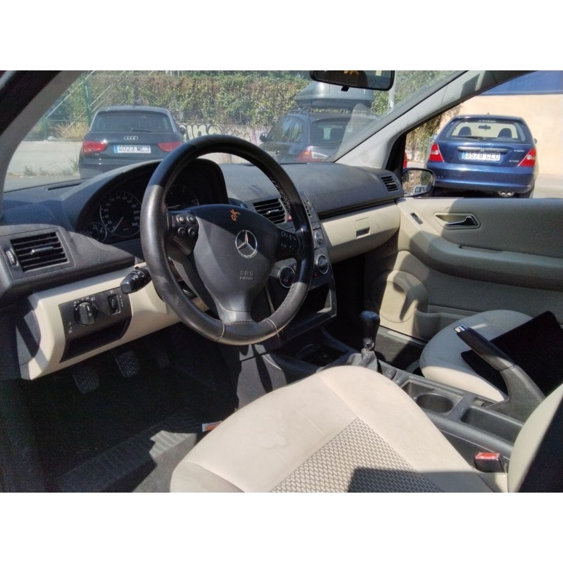 MERCEDES-BENZ CLASE A (W169) - imagen 6