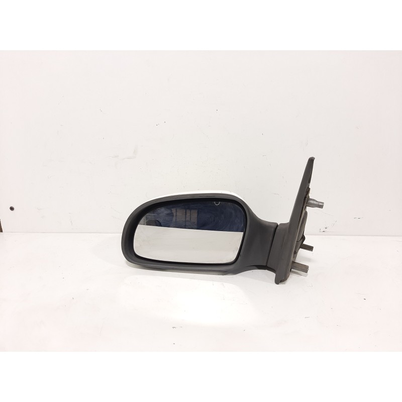 Recambio de retrovisor izquierdo para citroën saxo 1.6 vtr referencia OEM IAM 8148KS BLANCO MANUAL