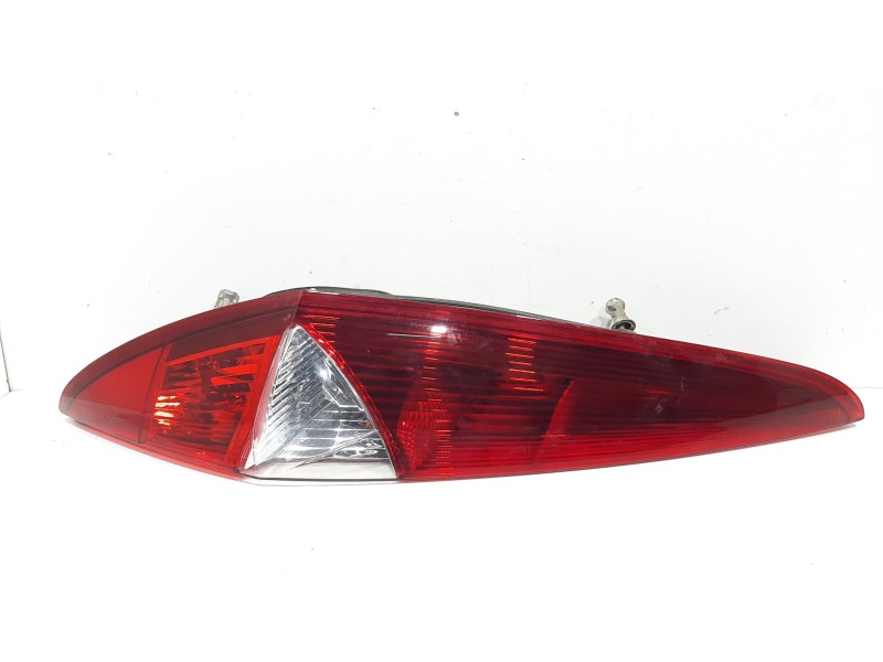 Recambio de piloto trasero izquierdo para fiat punto berlina (188) 1.2 classic referencia OEM IAM 0051721479  