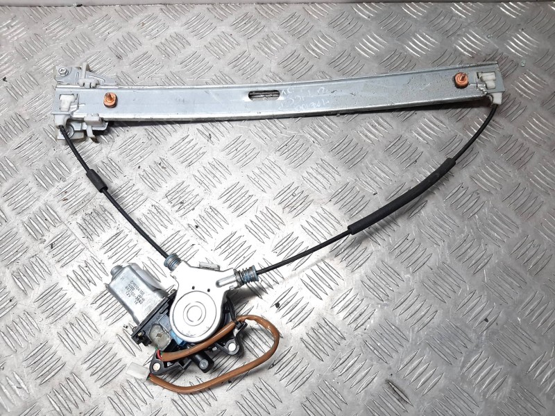 Recambio de elevalunas delantero derecho para mazda premacy (cp) td active referencia OEM IAM C10058590F  