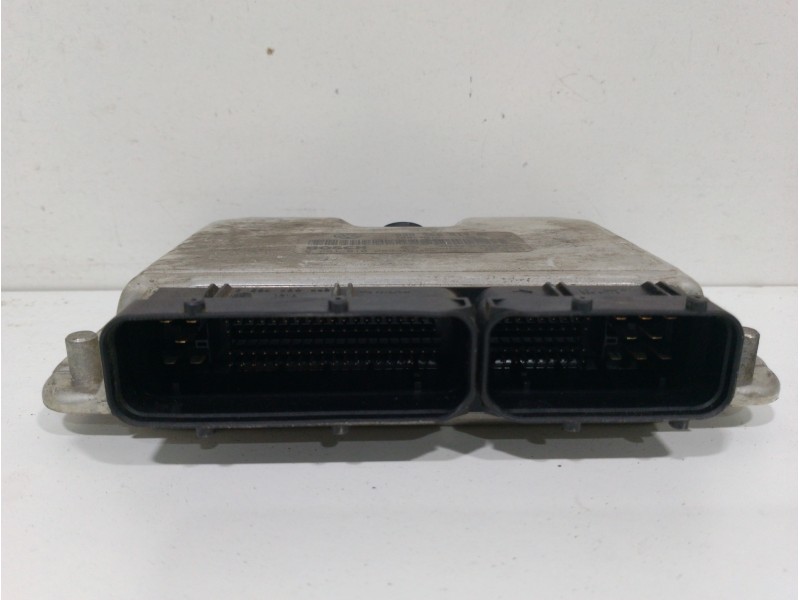 Recambio de centralita motor uce para skoda fabia (6y2/6y3) comfort referencia OEM IAM 038906019AF 0281010289 