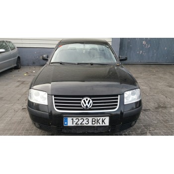 VOLKSWAGEN PASSAT BERLINA (3B3)