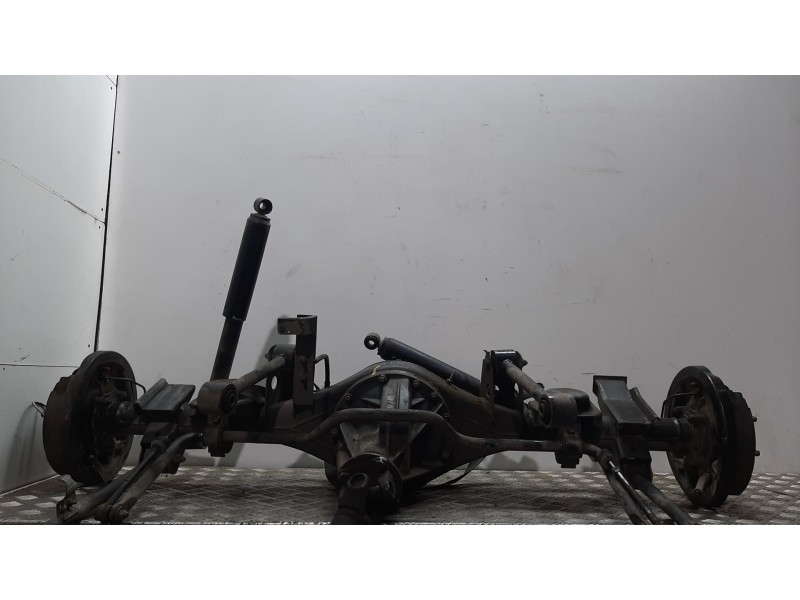 Recambio de puente trasero para nissan terrano/terrano.ii (r20) s (3-ptas.) referencia OEM IAM   