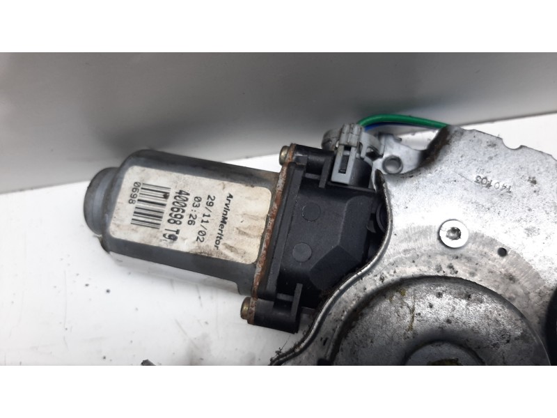 Recambio de elevalunas delantero derecho para nissan almera tino (v10m) ambience referencia OEM IAM 80700BU010  