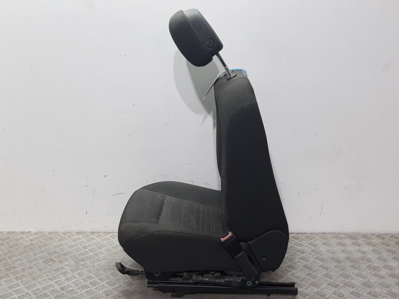 Recambio de asiento delantero derecho para opel meriva b cosmo referencia OEM IAM   