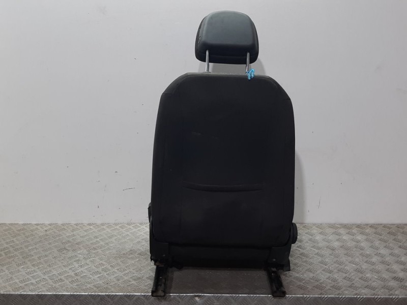 Recambio de asiento delantero derecho para opel meriva b cosmo referencia OEM IAM   