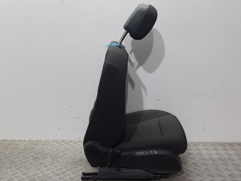 Recambio de asiento delantero derecho para opel meriva b cosmo referencia OEM IAM   