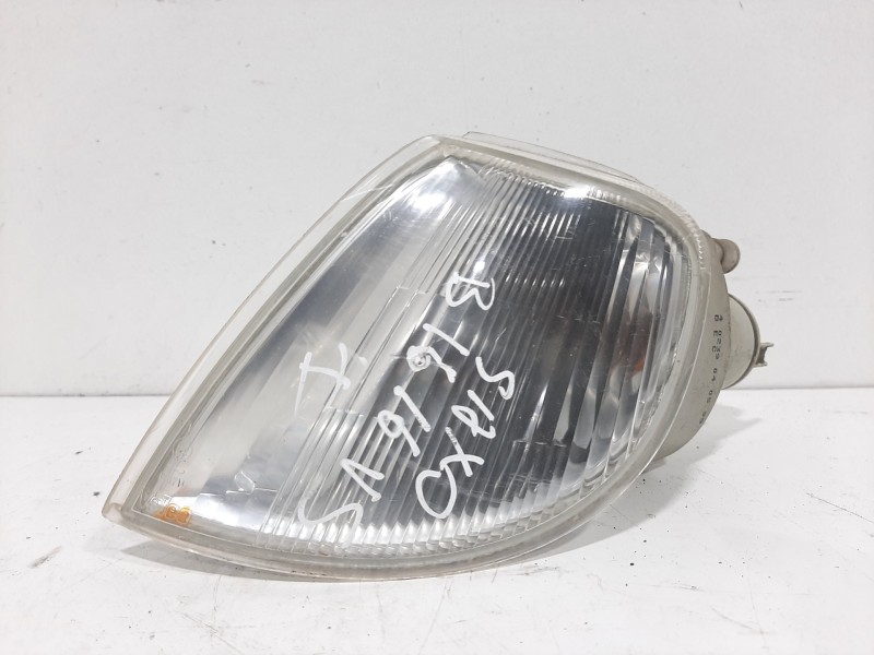 Recambio de piloto delantero izquierdo para citroën saxo 1.6 vts referencia OEM IAM 630359  