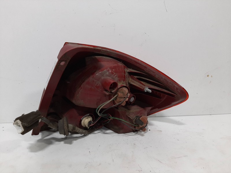 Recambio de piloto trasero izquierdo para hyundai getz (tb) 1.3 básico referencia OEM IAM 924101C010  