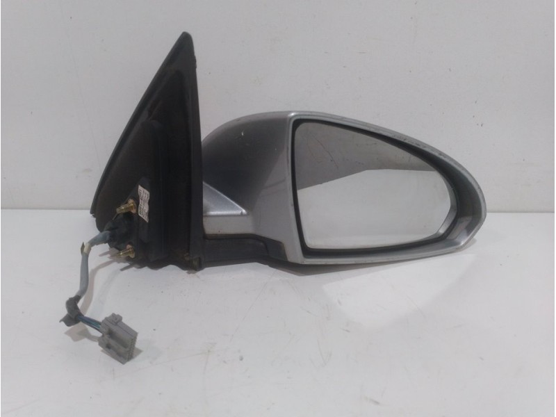 Recambio de retrovisor derecho para nissan primera berlina (p12) acenta referencia OEM IAM 96301AU480  