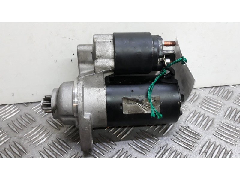 Recambio de motor arranque para seat leon (1m1) sport referencia OEM IAM 0001121008  