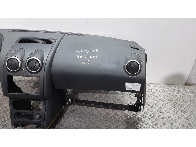 Recambio de salpicadero para nissan qashqai (j10) acenta 4x4 referencia OEM IAM 68030JD90A  