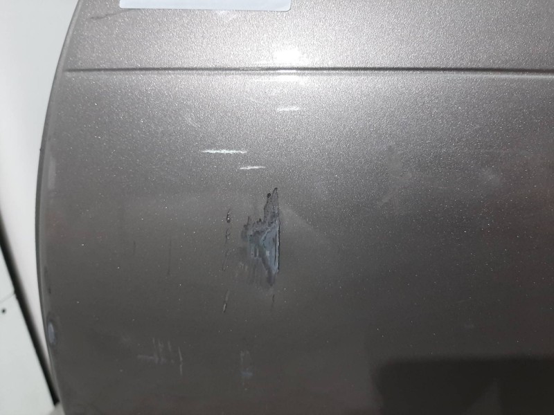 Recambio de puerta trasera izquierda para chrysler 300 m (lr) 3.5 v6 referencia OEM IAM  PLATA 