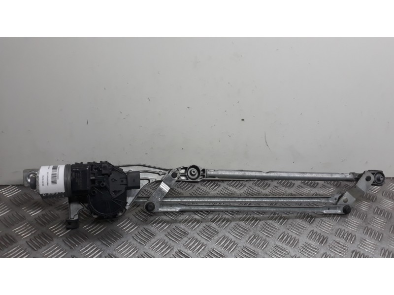 Recambio de motor limpia delantero para ford focus turnier (cb4) trend referencia OEM IAM 0390241731  