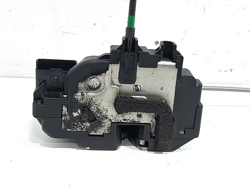 Recambio de cerradura puerta trasera derecha para nissan qashqai (j10) acenta 4x4 referencia OEM IAM  3 PINES 