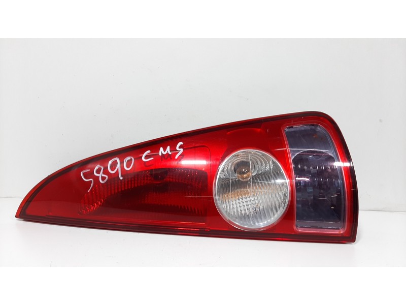 Recambio de piloto trasero derecho para renault espace iv (jk0) grand espace initiale referencia OEM IAM 8200027152  