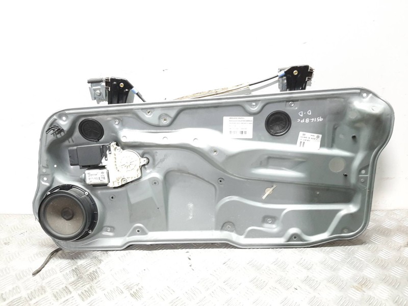 Recambio de elevalunas delantero derecho para volkswagen golf iv berlina (1j1) highline referencia OEM IAM 1J3837462H  