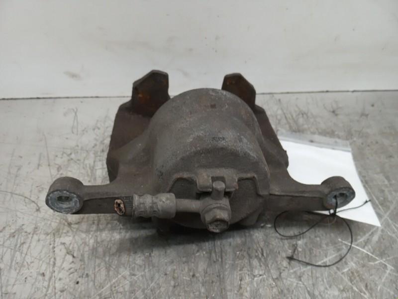 Recambio de pinza freno delantera derecha para nissan qashqai (j10) acenta 4x4 referencia OEM IAM 6059  