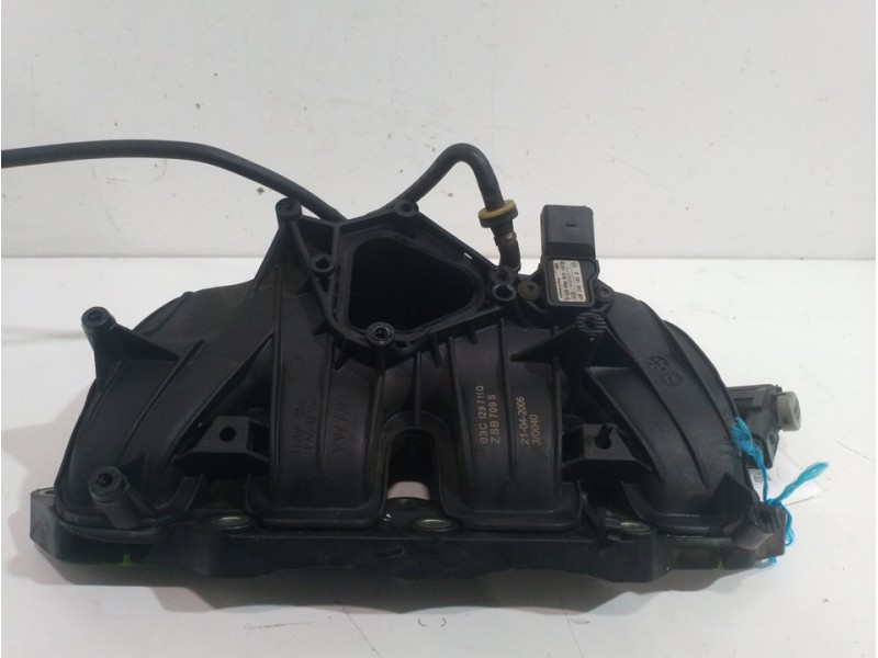 Recambio de colector admision para volkswagen golf v berlina (1k1) gt referencia OEM IAM 03C129711Q  