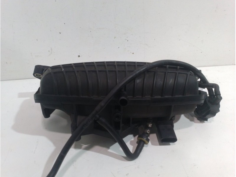 Recambio de colector admision para volkswagen golf v berlina (1k1) gt referencia OEM IAM 03C129711Q  