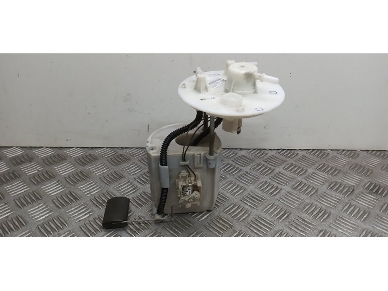 Recambio de aforador para kia carens ( ) drive referencia OEM IAM 31110A4900  