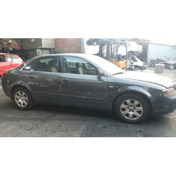 AUDI A4 AVANT (8E)