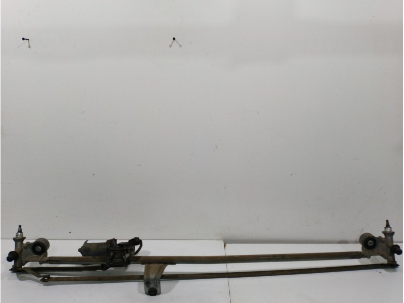 Recambio de motor limpia delantero para opel zafira b cosmo referencia OEM IAM  4 PINES  Recambio de motor limpia delantero para opel zafira b cosmo referencia OEM IAM  4 PINES