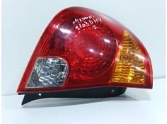 Recambio de piloto trasero izquierdo para hyundai accent (lc) crdi gl referencia OEM IAM 9241125700  