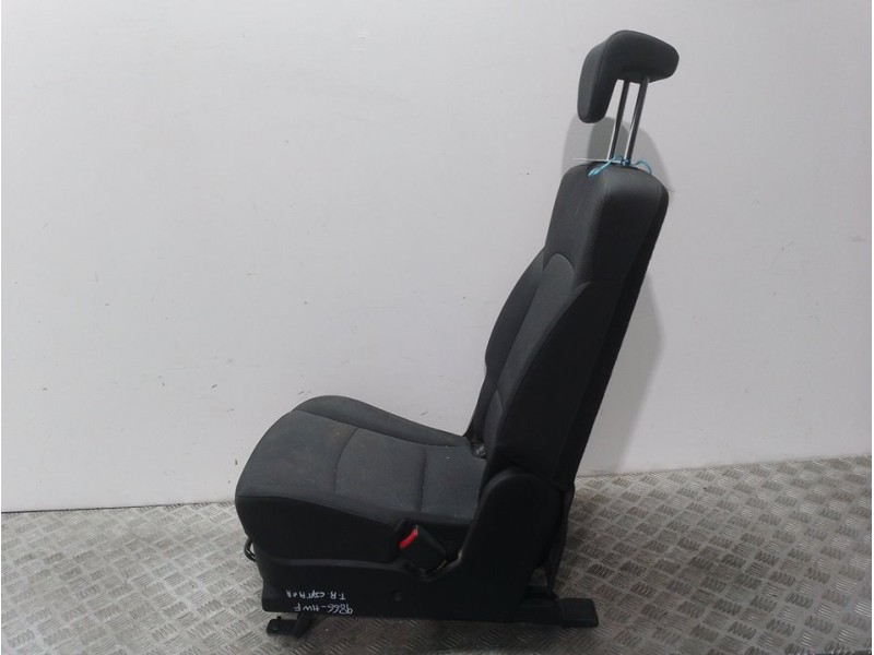 Recambio de asiento trasero medio para kia carens ( ) drive referencia OEM IAM   