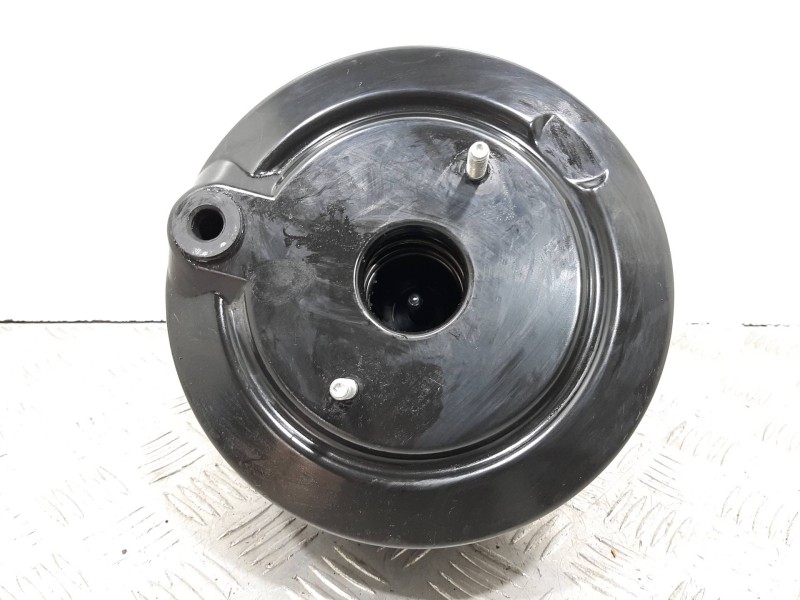 Recambio de servofreno para bmw serie 1 berlina (e81/e87) 118d referencia OEM IAM 29677592901  