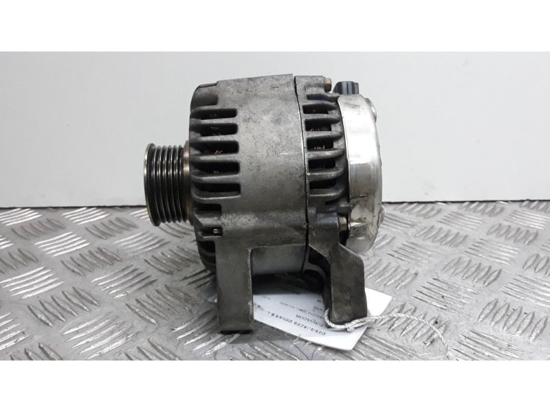Recambio de alternador para ford fiesta (cbk) ambiente referencia OEM IAM 1545138  