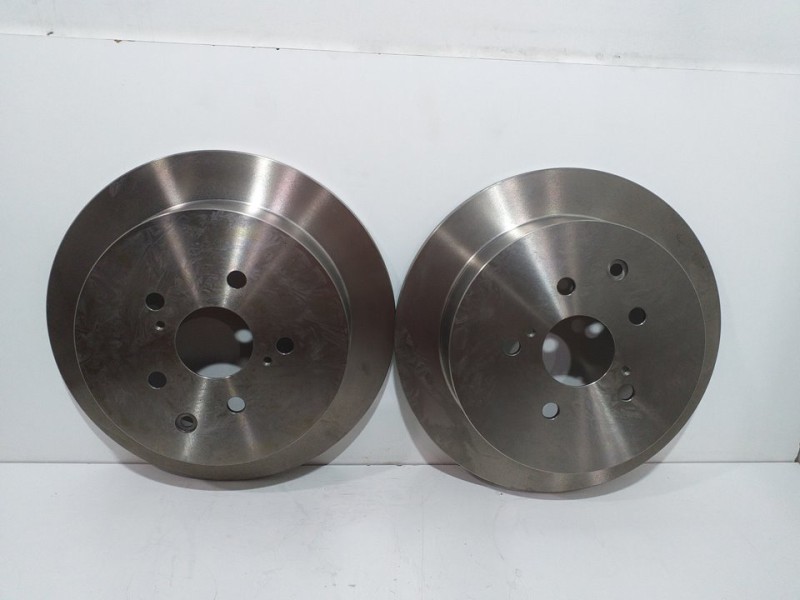 Recambio de juego discos traseros para lexus rx 3.5 v6 cat referencia OEM IAM 1642779880  