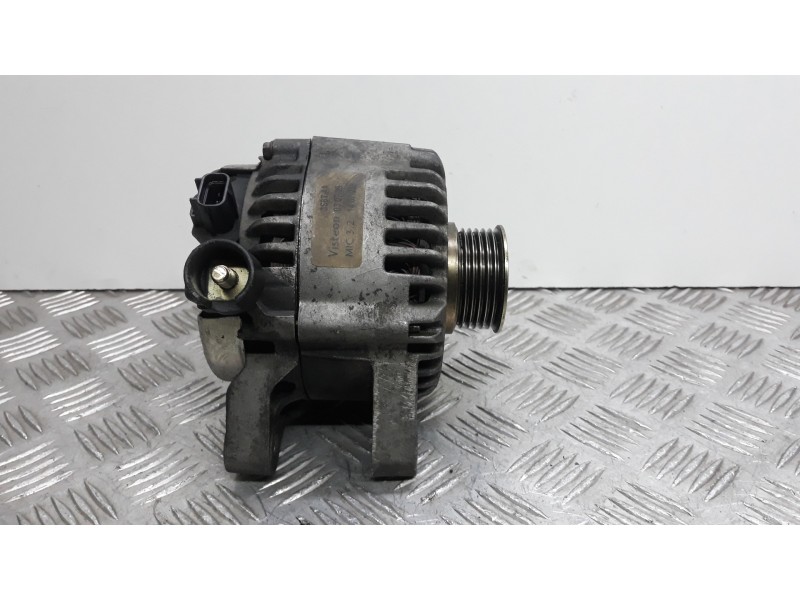 Recambio de alternador para ford fiesta (cbk) ambiente referencia OEM IAM 1545138  