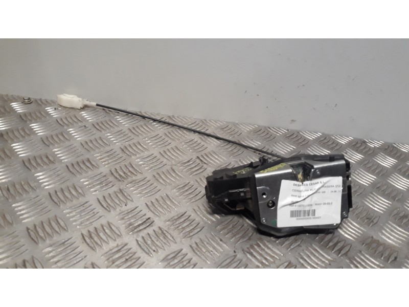 Recambio de cerradura puerta trasera izquierda para bmw serie 3 berlina (e46) 328i referencia OEM IAM 51227011309  