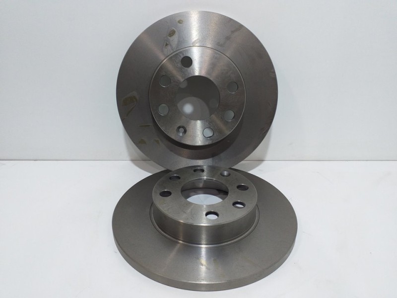 Recambio de juego discos delanteros para opel astra g berlina referencia OEM IAM 1618866980   Recambio de juego discos delanteros para opel astra g berlina referencia OEM IAM 1618866980