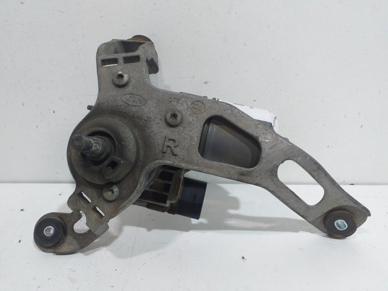Recambio de motor limpia delantero derecho para kia carens ( ) drive referencia OEM IAM 98110A4900  