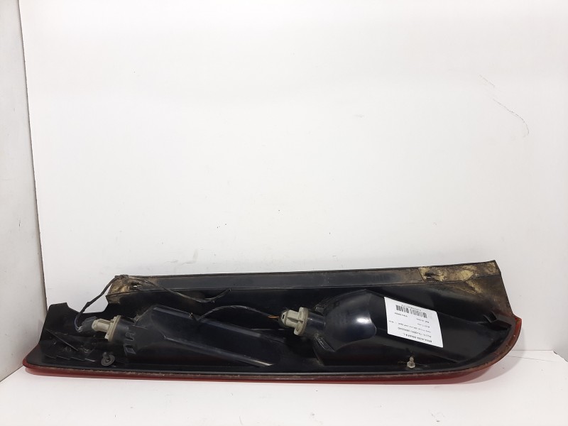 Recambio de piloto trasero derecho para ford focus berlina (cap) sport referencia OEM IAM 1420450  