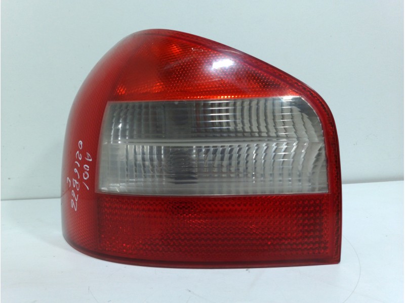 Recambio de piloto trasero izquierdo para audi a3 (8l) 1.6 ambiente referencia OEM IAM 8L0945095B  