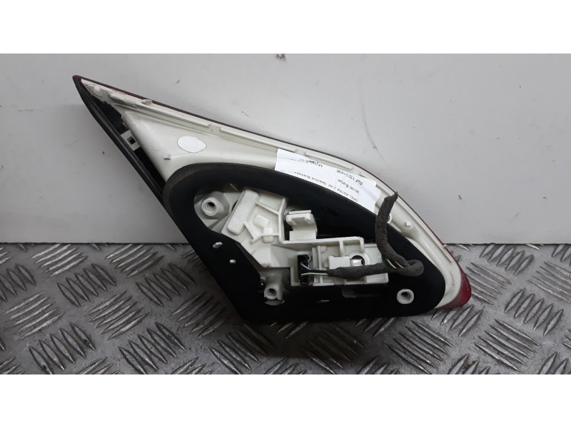 Recambio de piloto porton trasero derecho para opel astra j lim. selective business referencia OEM IAM 13251936  