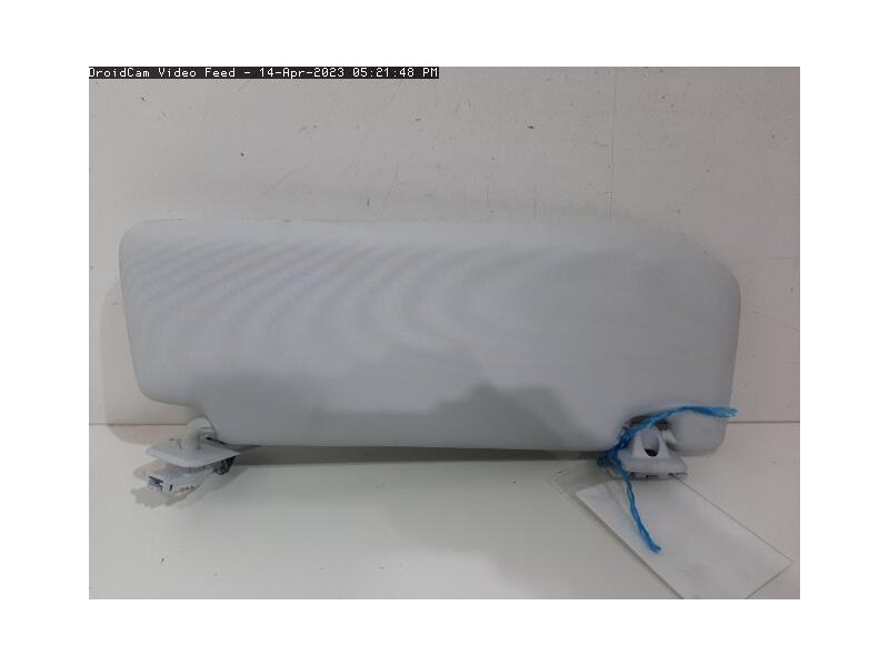 Recambio de parasol izquierdo para peugeot 208 allure referencia OEM IAM 16125841PR  