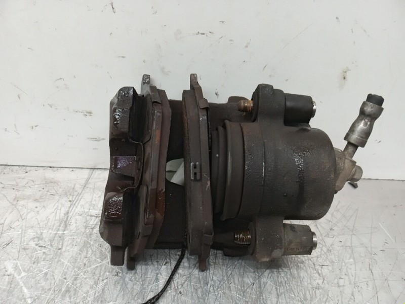 Recambio de pinza freno delantera izquierda para seat leon (1p1) sport referencia OEM IAM   