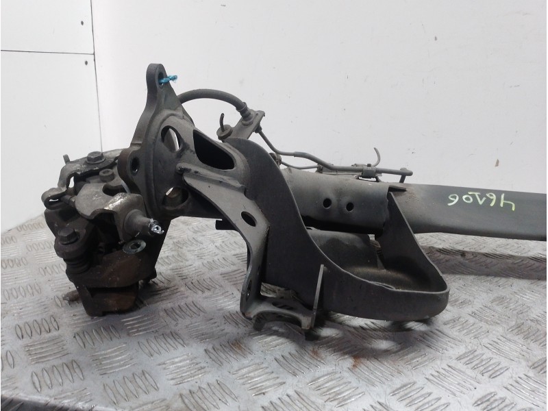 Recambio de puente trasero para toyota prius (nhw30) plug-in hybrid advance referencia OEM IAM 4210112171  