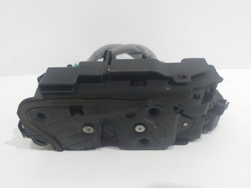 Recambio de cerradura puerta delantera derecha para seat toledo (kg3) connect referencia OEM IAM 5TB837016A A046465 45340180