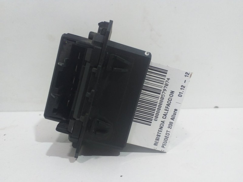 Recambio de resistencia calefaccion para peugeot 208 allure referencia OEM IAM T100034Z 134Z 29PWM11N
